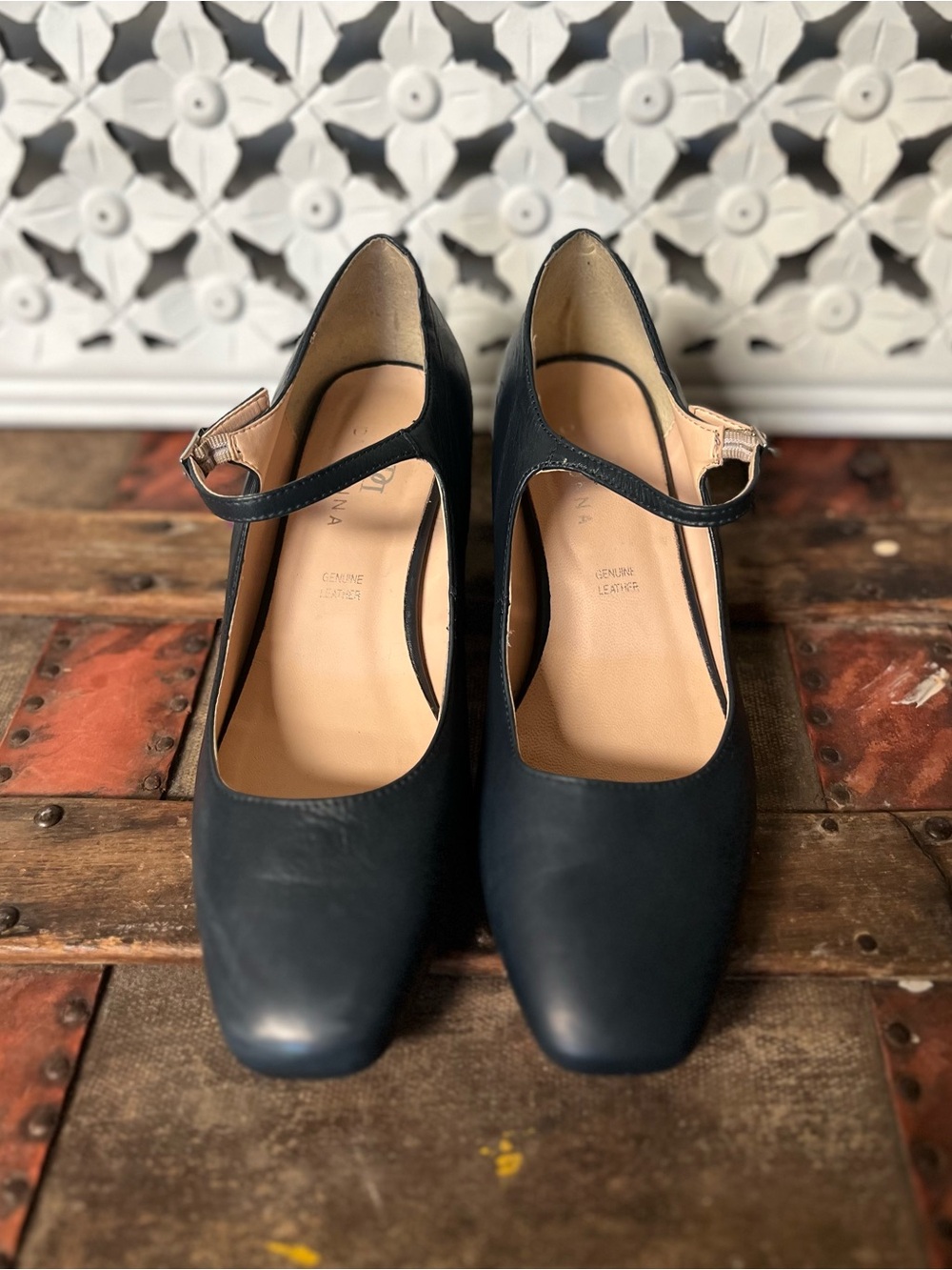 Di Donna Navy Blue Leather Mary Jane Heels Square Toe Pumps Women’s Size 39